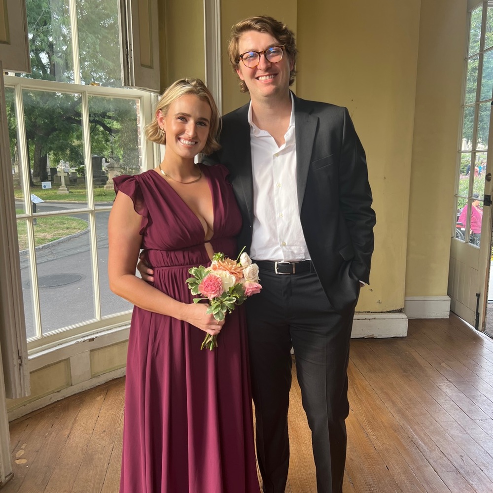 Lulu’s burgundy Bridesmaids dress